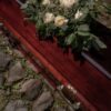 l'importanza dei fiori nei funerali