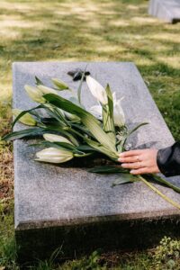 fiori per funerale di una donna