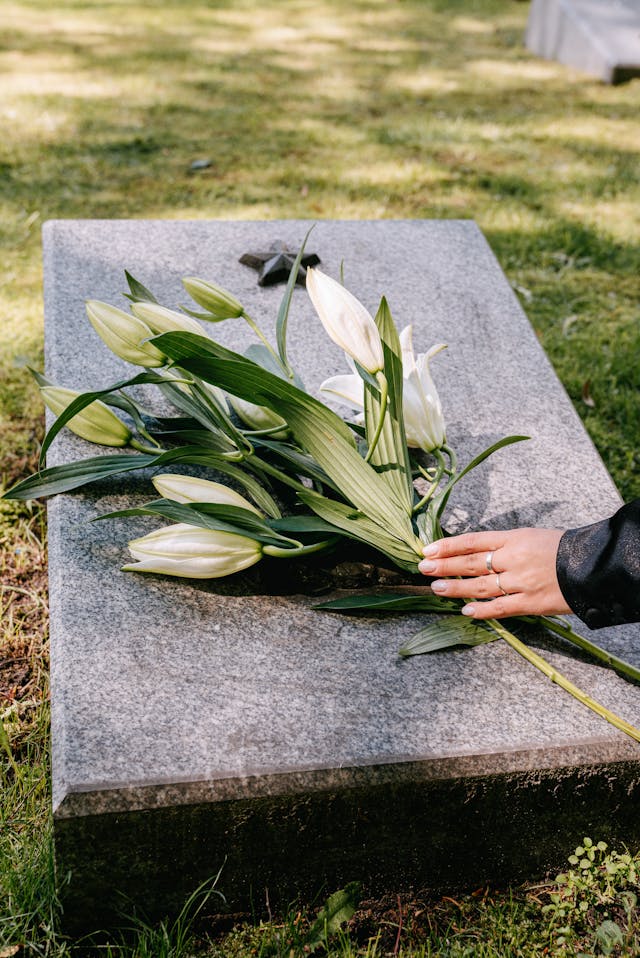 fiori per funerale di una donna